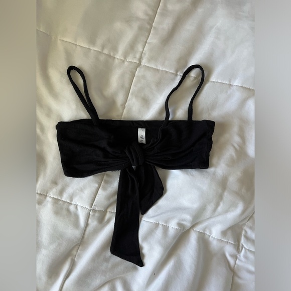 M BOUTIQUE Going Out Bra Top - Picture 2 of 2